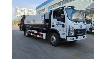 Flexible Tri-Ring 4X2 10cbm Low-Height Compressing Refuse Truck for Basement Use1