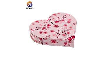 Custom Printed Heart-Shaped Gift Container