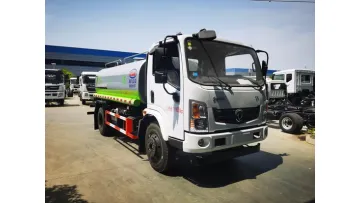 Cost-Effective Dongfeng 4X2 9.21cbm Urban Cleaning Water Truck1