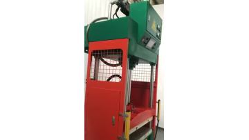 Servo oil pressure dry press shaping machine display (2)