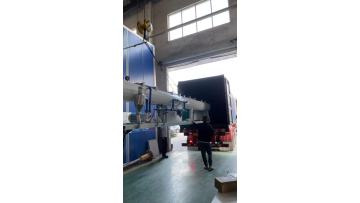 32-110 PE pipe loading and shipping .MP4