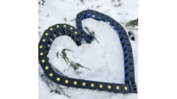 CE flexible wear resistance CNC machine Nylon Cable Drag Chain Drag Tray Chain cable Carrier Cable Chain1