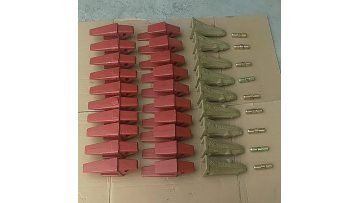 Excavator bucket teeth