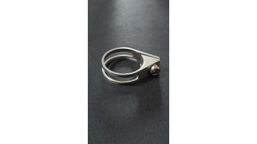 bicycle seatpost clamps