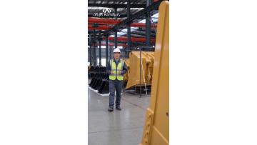 Your giant machine needs a giant-duty bucket