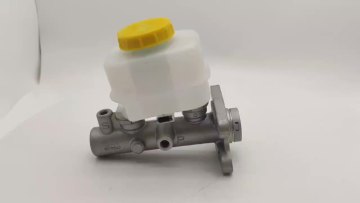 Brake master cylinder OE 46010-VS40A 46010-VC000 46010-VS41A for Nissan1