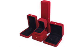Hanhong wholesale custom luxury red velvet jewelry packaging box necklace bracelet stud earrings ring jewelry box1