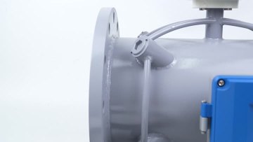 Four-channel ultrasonic heat flowmeter
