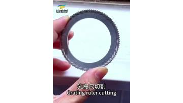 Laser cutting grating ruler