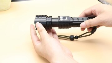 2020 Qimai Super XHP90 LED Flashlight Tactical Waterproof Torch 5 Lighting mode Zoom lamp use 26650 battery portable XHP90 Torch1