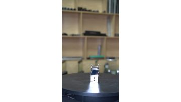 Square flush curved glass frame pipe