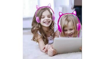 kids headphone