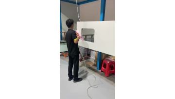 Cleaning the door panels