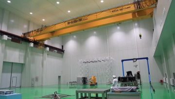 Overhead Crane Operation