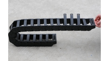 drag chain operation case