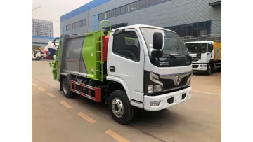 Economical & Practical Dongfeng 4X2 6cbm Compacted Refuse Truck for Narrow Alley Cleaning1