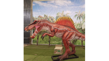 animatronic spinosaurus in real life