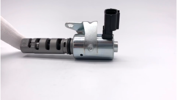 Solenoid Valve Assembly Camshaft Timing 15330-74030 15330-74031 Oil Control Valve For Toyota ALTEZZA Corolla VVT1