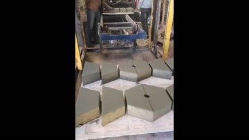 QT5concrete block machine production