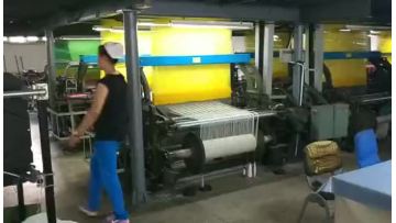 1408 hooks with shuttle loom
