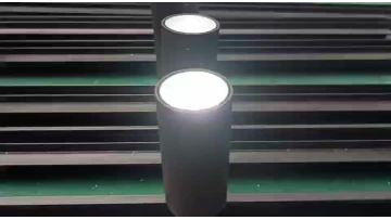 magnetic track light life time test