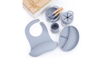 Wholesale Baby Feeding Custom Logo Adjustable Waterproof Training Baberos De Bib Gift Set Baby Silicone Bibs1