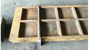 High Manganese OEM Metal Crusher Parts For Mining