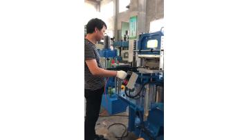 Hot sale xlb Professional manufacturer produce rubber press machine1