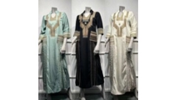 High Quality Embroidered Muslim Dress Women Elegant Moroccan Style Long Sleeves Abaya Long Robe1