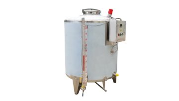 Electrically heated storage tanks