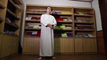POLYESTER ISLAMIC CLOTHING/ ARAB THOBE FOR MEN/JUBBAH1