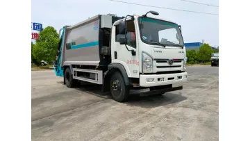 Economical & Durable Tri-Ring 4X2 12cbm Urban Sanitation Tasks Truck1