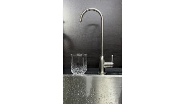 Stainless Steel Manual Bottle Filler