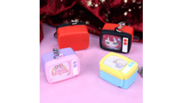 Custom TV Charms LED Sound Emitting Keychain Small Toy Small Hanging Machine Simulation TV Gift1
