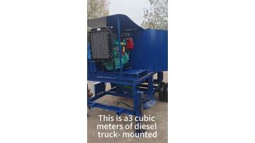 Mobile diesel concrete mixer