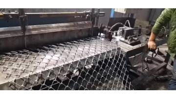 Double-Sided Wire Fence Mesh Highway Wire Fence Enclosure Fence Mesh1
