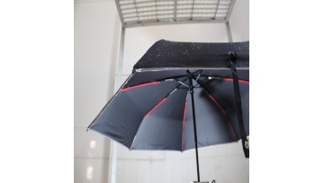 Excellent Water Repellent Umbrella Shake Test