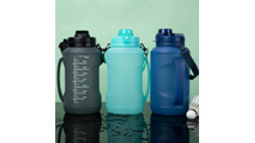 OEM BPA Free Portable 2L Collapsible Silicone Drinking Water Bottle for Outdoor1