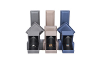 Hanhong custom logo wholesale luxury faux leather jewelry earrings bracelet necklace ring packaging gift LED jewelry box1