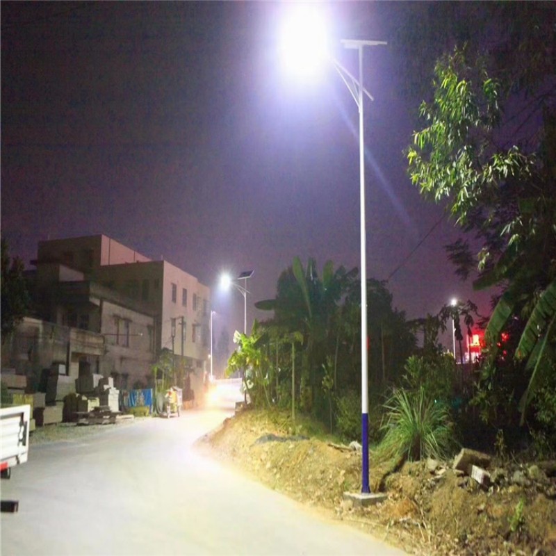 solar street light