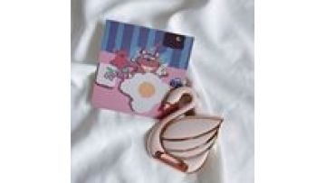 Swan-Themed Cartoon Phone Stand with Foldable Design1