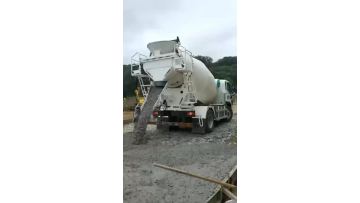 Electric Cement Mixer Truck