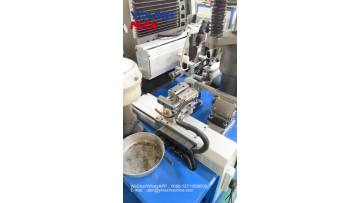 Manipulators for cookwares production
