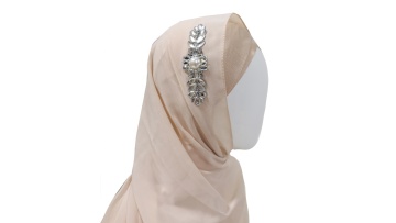 Wholesale Lightweight Gauzy Solid Color Collection Woven Women Crinkle Muslim Hijab Hajab Cotton Scarf1