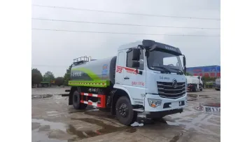 New Arrival Dongfeng 4X2 11.9cbm Street Flusher Water Truck1