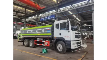 New Arrival Dongfeng 6X4 15.4cbm Urban Water Sprinkler Truck1