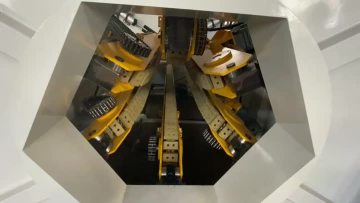 6 traction machine