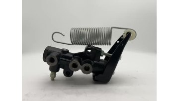Auto Brake Load Sensing Proportional Valve for Mitsubishi L200 Triton OEM MB6183201
