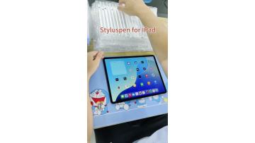 A capacitive pen with smooth writing