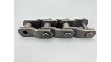 Stacker and reclaimer chain